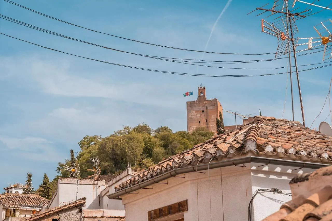 Qh Eme Suites Granada Apartment
