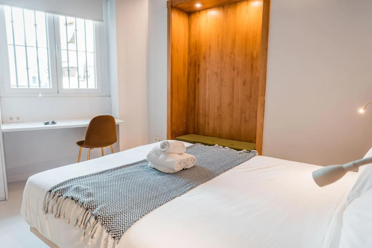 Qh Eme Suites Granada